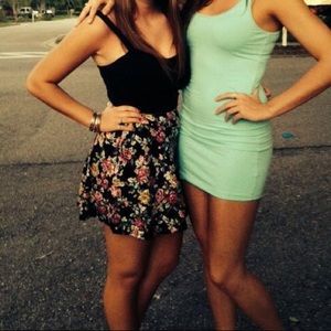 Forever 21 skater floral skirt size M